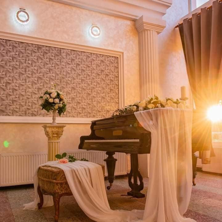 Hotel Vinga Dış mekan fotoğraf